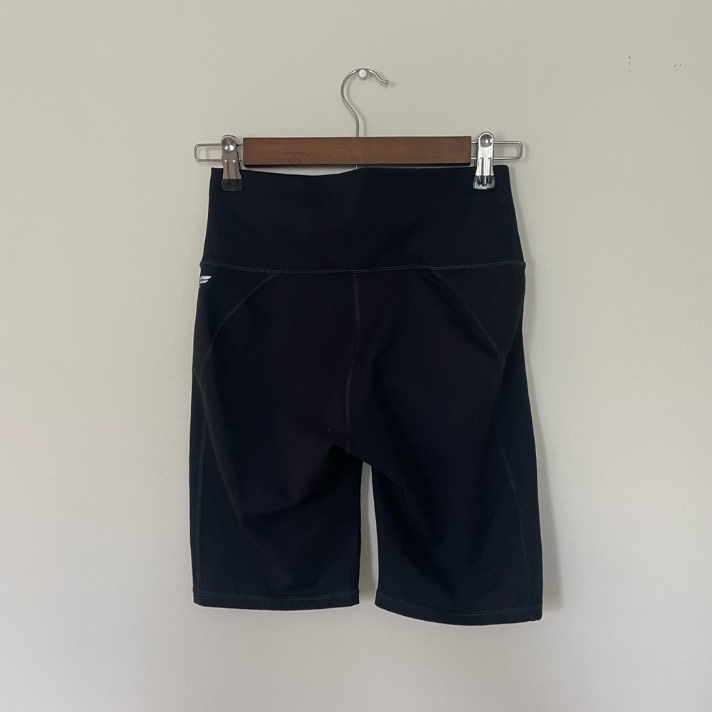 Fabletics Powerhold Black 8” Bike Shorts - Picture 4 of 4